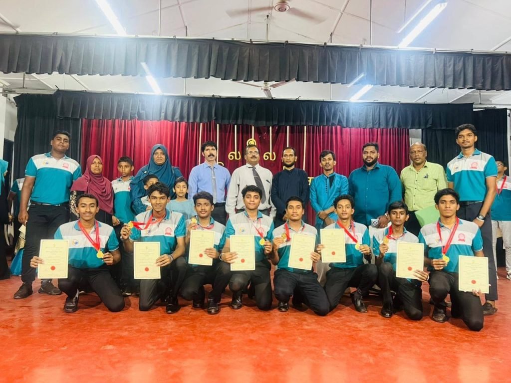 நிந்தவூர் அல் அஷ்ரக் தேசிய பாடசாலைக்கு தேசிய மட்ட தமிழ் மொழித்தின போட்டியில் தங்கப் பதக்கம் !