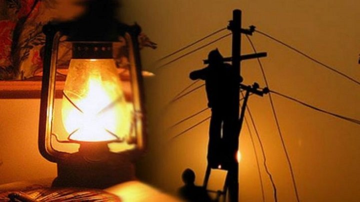 கனமழையால் நாடளாவிய ரீதியில் மின் விநியோகத் தடை!