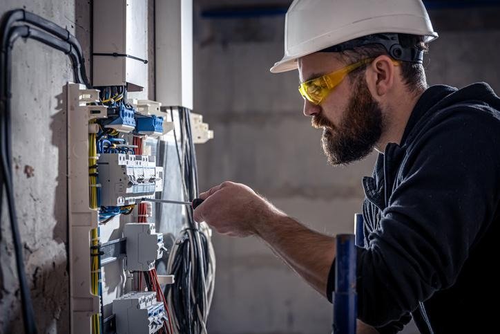 QATAR JOBS: Required Electrical & Electronic Technician