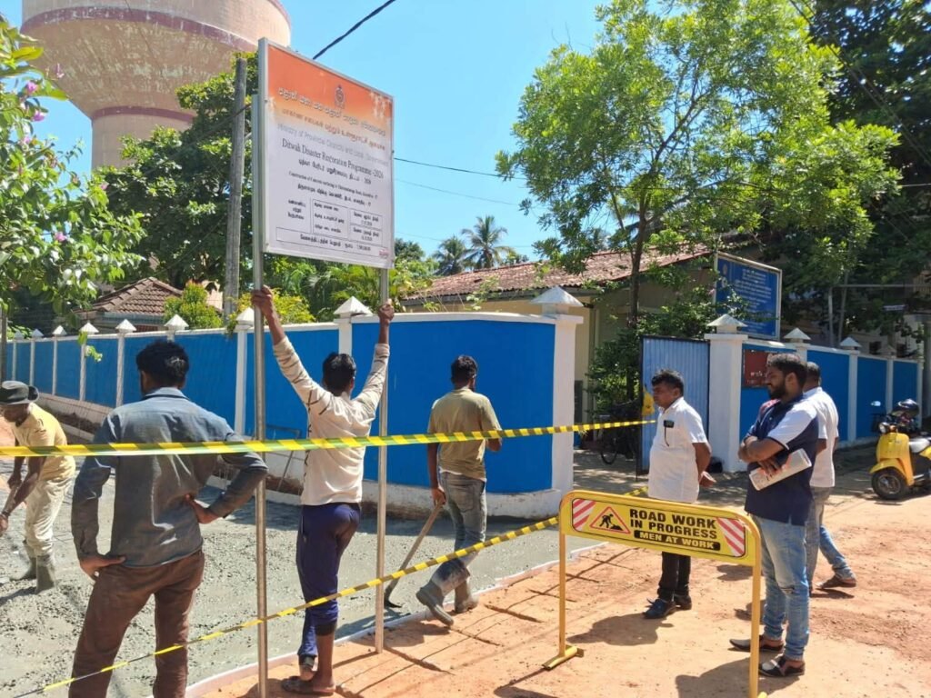 ரூ.09 மில்லியன் செலவில் காரைதீவு திருமால்முக வீதி புனரமைப்பு : தவிசாளர் சு. பாஸ்கரன் நேரில் கள ஆய்வு